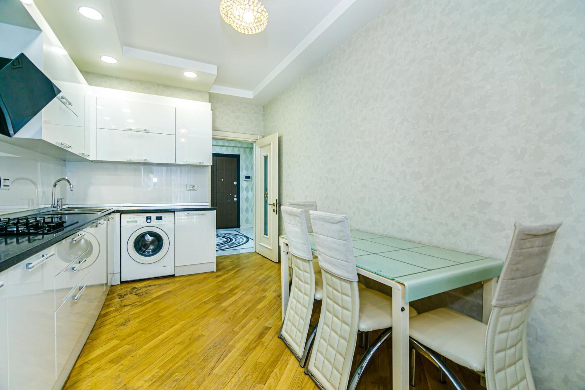 Park Azure Vip Apartment By Baku Housing Exterior photo