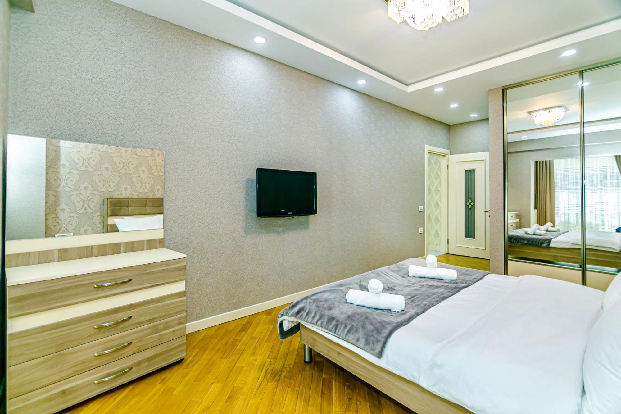 Park Azure Vip Apartment By Baku Housing Exterior photo